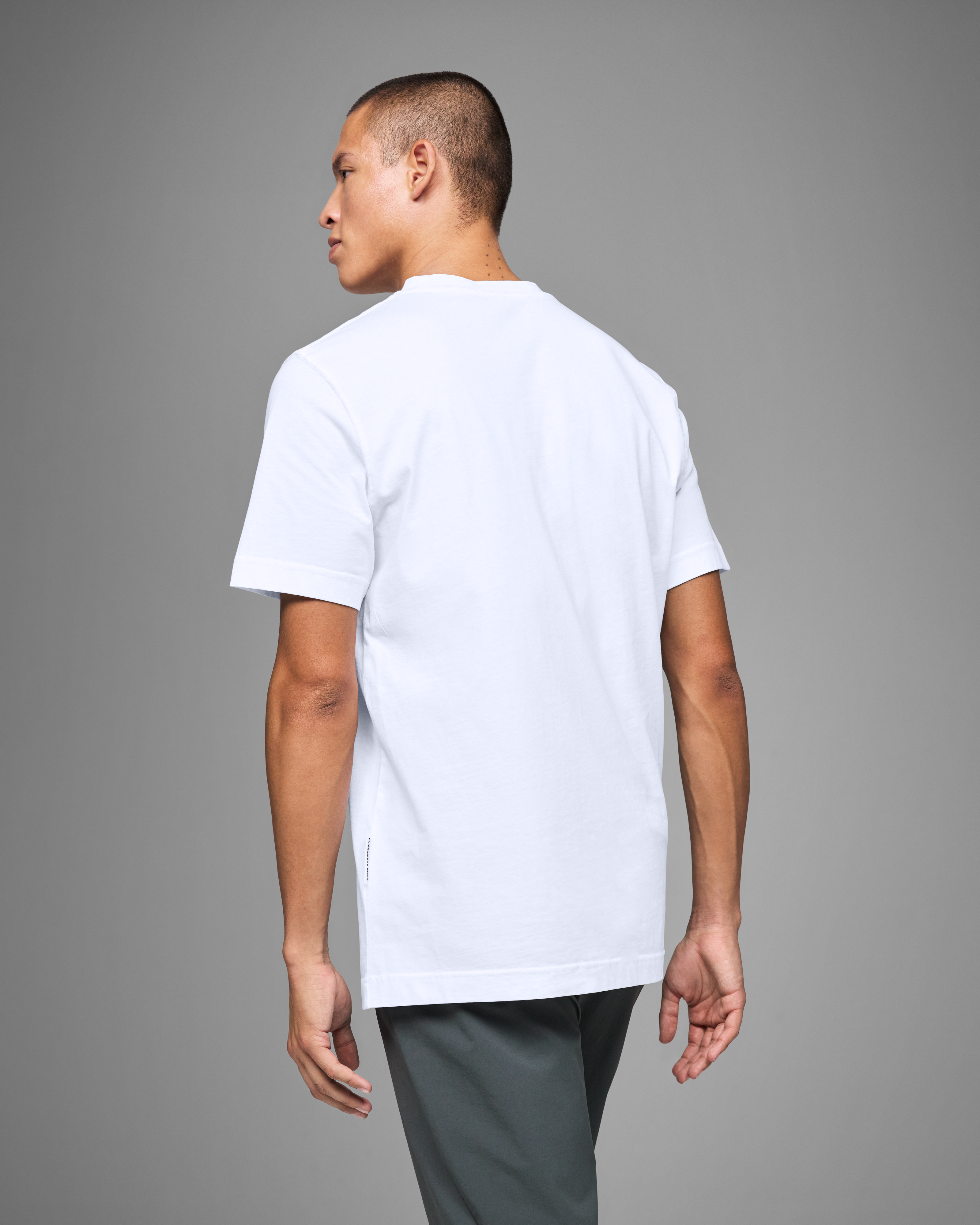 On Graphic-T White