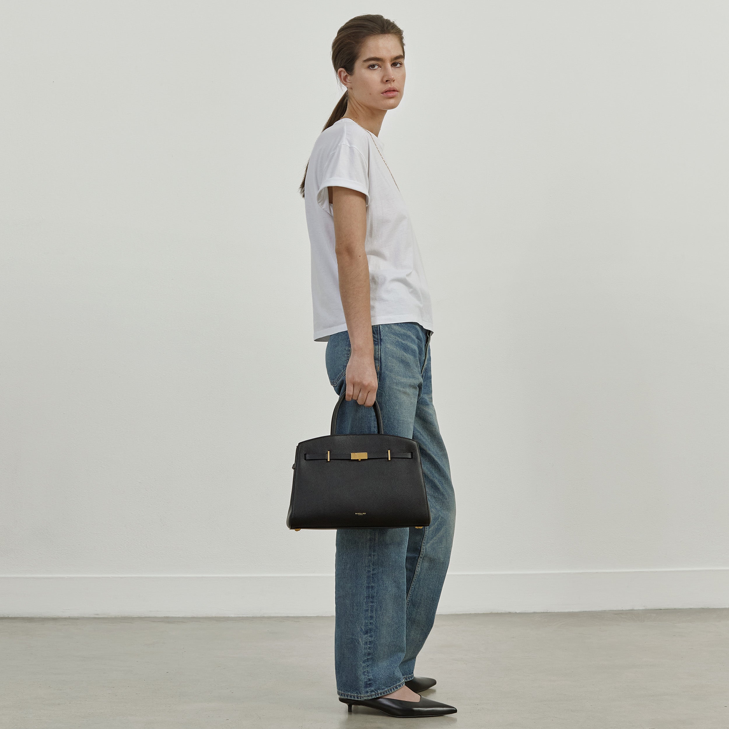 DeMellier The Midi Hudson burgundy small grain