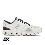 Cloud X 3 Ivory Black On Running