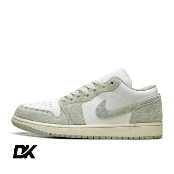 Jordan 1 Low SE Seafoam