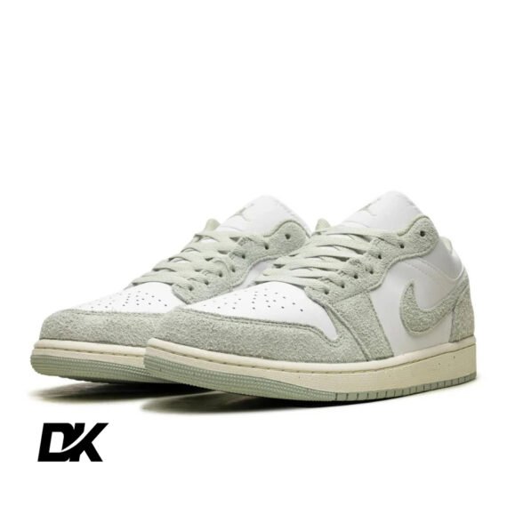 Jordan 1 Low SE Seafoam