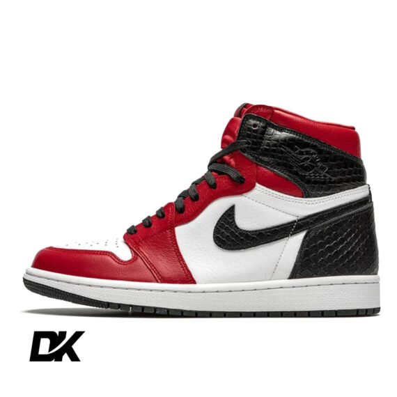 Jordan 1 Retro High Satin Snake Chicago (W)