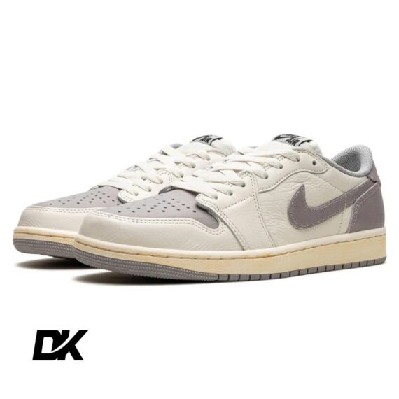 Jordan 1 Retro Low OG Atmosphere Grey
