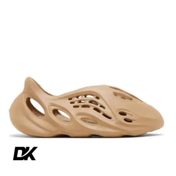 Yeezy Foam Runner Clay Taupe