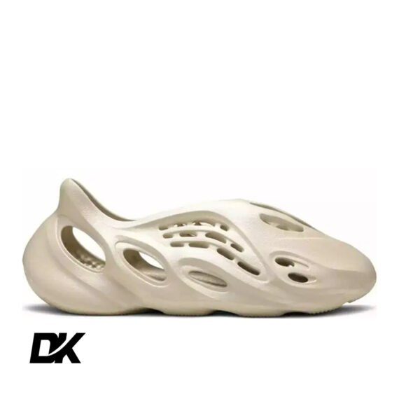 Yeezy Foam Runner Sand
