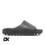 Yeezy Slides Dark Onyx