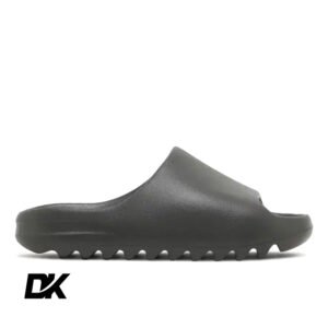 Yeezy Slides Dark Onyx